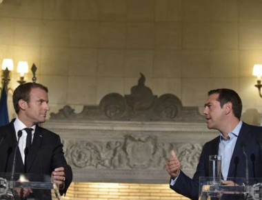 Η αξιολόγηση της κυβέρνησης για την επίσκεψη Εμμ.Μακρόν στην Αθήνα